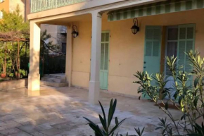 Magnifique maison avec jardin en plein cœur de Cannes
